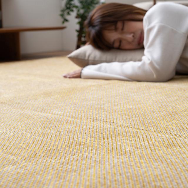ラグ ラグマット 180x180cm 正方形 シェニフ 3色対応 カーペット おしゃれ 絨毯 ラグカーペット 洗える ウレタン シェニールラグ 軽量 床暖房対応 すべり止め リビングラグ オールシーズン 1人暮らし_15