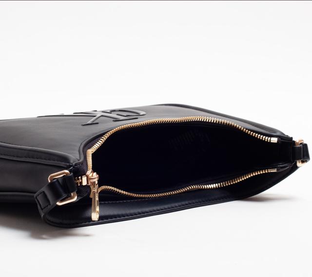 Calvin Klein カルバンクライン ミニショルダーバッグ ハンドバッグ スモールショルダー CKロゴ レディース ブラック LV04F3230G ラッピング不可_4