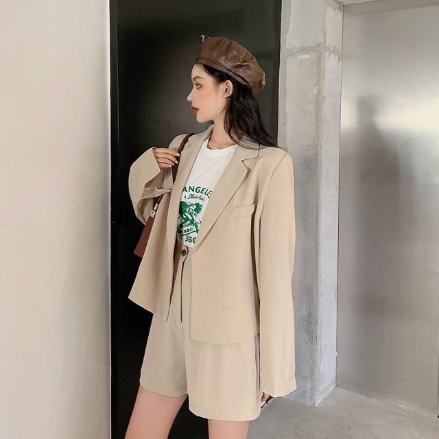 セットアップ レディース ジャケット パンツスーツ ショートパンツ ショート丈 ミニ丈 テーラードジャケット レディース セット ブラックの通販はau Pay マーケット Evergreen エバーグリーン