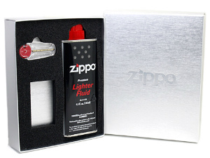 Zippo ジッポーライター用純正オイル 石純正フリント付ギフトボックスセットzippo Giftsetの通販はau Pay マーケット 1more ワンモア