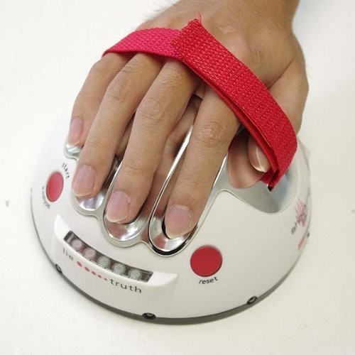 新入荷 ビリビリ ゲーム パーティ 宴会に嘘発見器 電流ショック機能付き嘘発見器 プレゼントにも の通販はau Pay マーケット Blue Topaz S Wowma 店