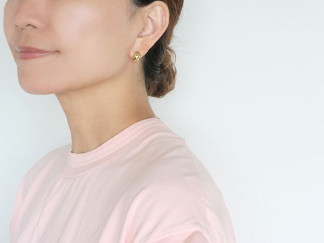 K18 ルナエ ピアス レディース 女性用 ゴールド 地金 18K 18金 月 ムーン 三日月 スタッドピアス プレゼント ギフト 金属アレルギー対応 RAPA rpa2275223の通販は