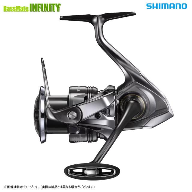 ●シマノ　24 ツインパワー C3000XG（046826）