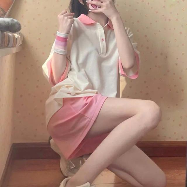 ピンク系Tシャツとショートパンツセット ピンク系Tシャツとショートパンツセット