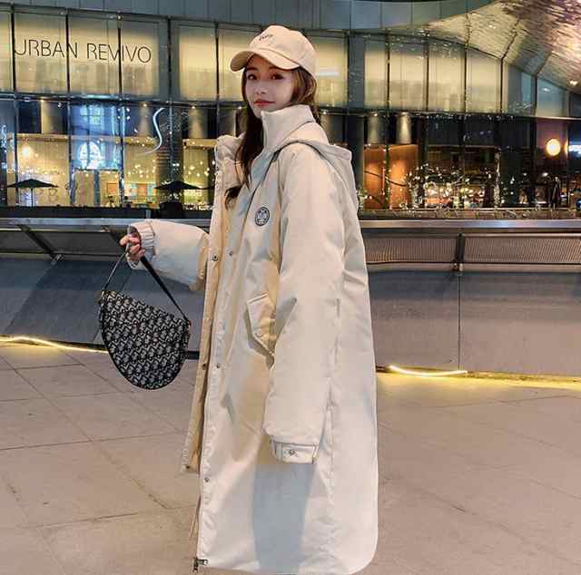 Q韓国人女性緩い綿の厚いパンシックな服のコートの綿のジャケットを
