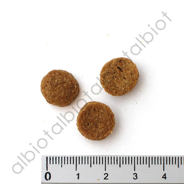 ナチュラリーフレッシュ チキン＆ダック 2.27kg × 2袋_1