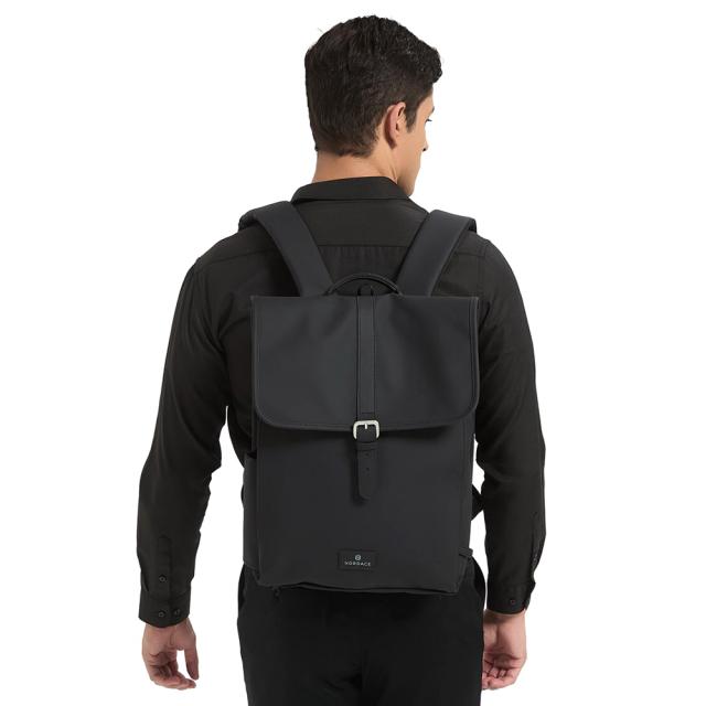リュック ビジネスリュックノルディス フラップ リュック 15L 【正規