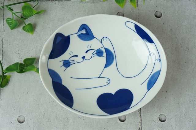 ねこちぐら ミケ 19.5×16cm 60楕円深皿 カレー皿 パスタ皿 子供 丸 