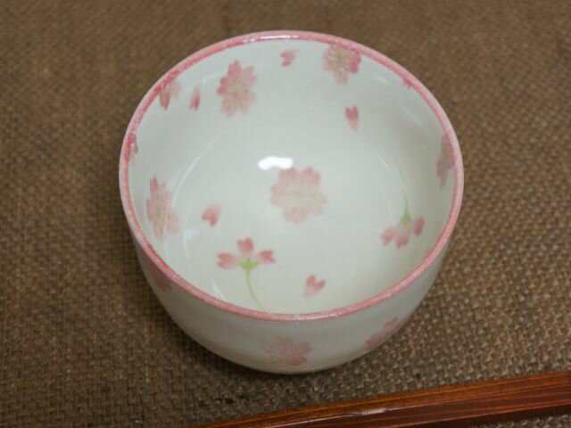 さくらさくら どんぶり 4 0お好み丼 13cm 美濃焼 美濃焼 日本製 陶器 食器 器 桜 さくら かわいい おしゃれ 電子レンジ対応 食洗機可 ラの通販はau Pay マーケット Kitchen Mart D まちのうつわ屋さん Au Pay マーケット店