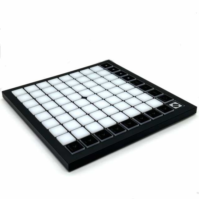 NOVATION ノベーション Launchpad X MIDIパッドコントローラ Ableton Live 対応 ランチパッド アウトレット品