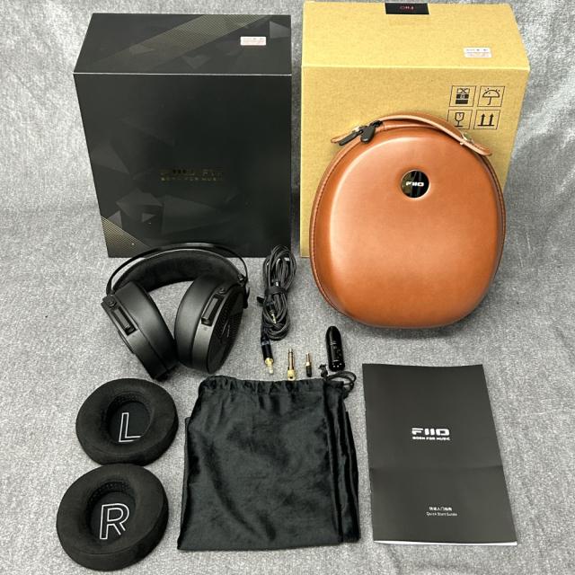 アウトレット品》FIIO 開放型ヘッドホン FT5 (FIO-FT5-B)の通販はau