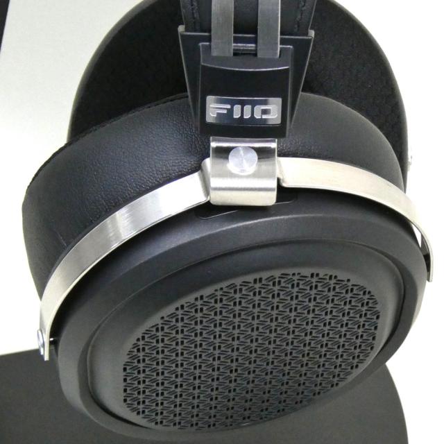美品 中古品》 FIIO 開放型 ヘッドホン FT1 PRO (FIO-FT1PRO-B) fiio