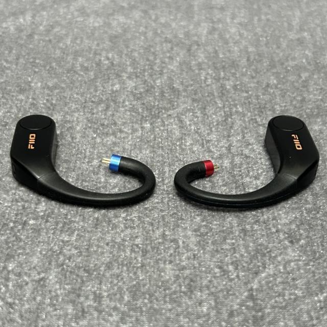 アウトレット品》FIIO 左右独立型耳掛け式Bluetoothレシーバー UTWS5