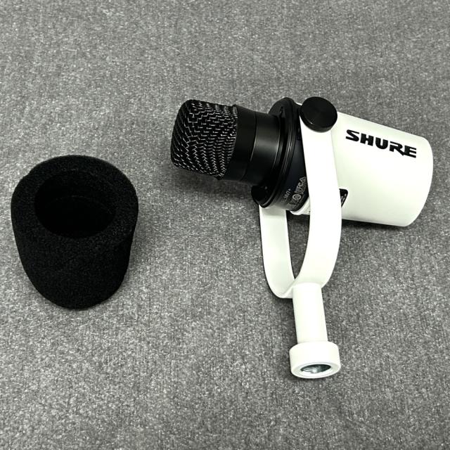 《アウトレット品》ポッドキャスト USB-C XLR カーディオイド ダイナミック マイク SHURE シュアー MV7+-W-J (ホワイトカラー) 《国内正規品 2年保証》_1