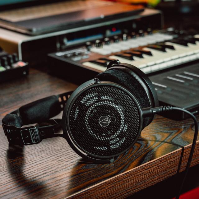 《2025.02.14新発売 》プロフェッショナルオープンバックリファレンスヘッドホン audio-technica オーディオテクニカ ATH-R50x_8