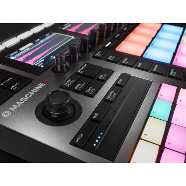 Native Instruments MASCHINE+ マシーンプラス + ヘッドホン KHP-001