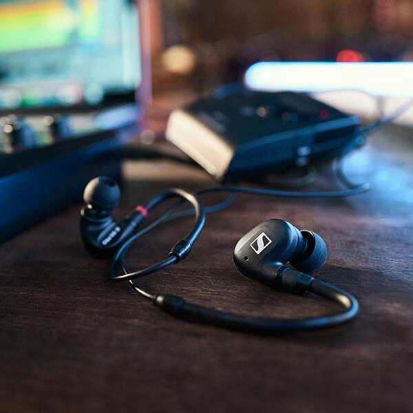 SENNHEISER ゼンハイザー イヤホン IE 100 PRO BLACK 【国内正規品】の