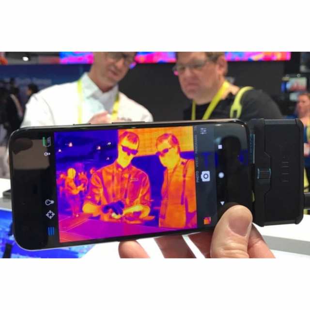 Flir One Pro 国内正規品 赤外線カメラ Ios Lightning用 スマホ サーモグラフィ フリアーの通販はau Pay マーケット Skylink Japan