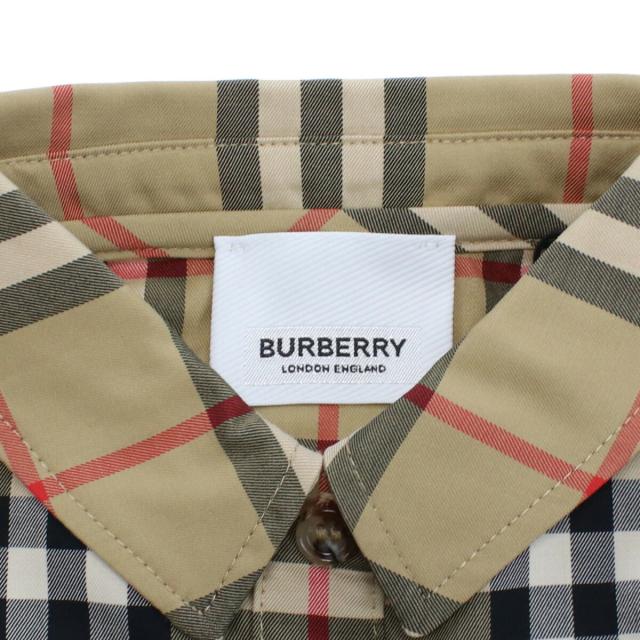Burberryのシャツとパンツ2枚