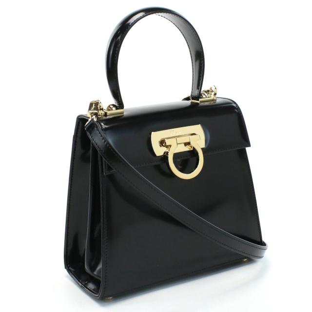 【新品】フェラガモ FERRAGAMO  ハンドバッグ　ブランド　ガンチーニ 21-2193 0749021　NERO ブラック　bag-01
