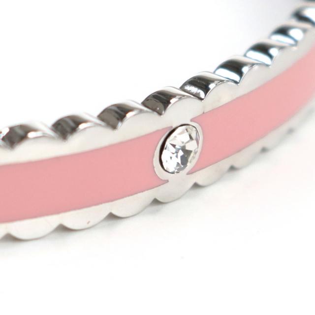 マークジェイコブス MARC JACOBS THE MEDALLION SCALLOPED BANGLE バングル J103MT7PF22 672  QUARTZ  accessory-01     gif-04wの通販は