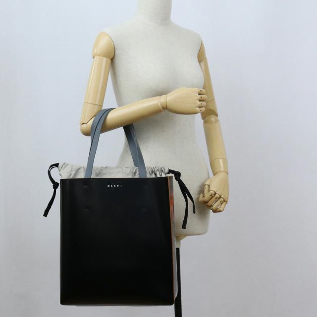 新品】マルニ MARNI トートバッグ ブランド バッグ SHMPV02Y02 P4400