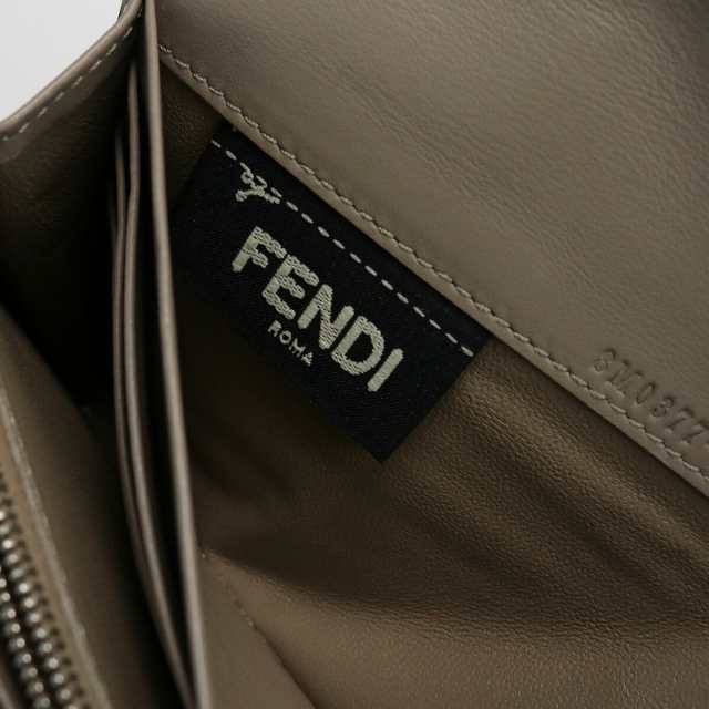 国内外の人気 新品未使用展示品 FENDI フェンディ コンチネンタル