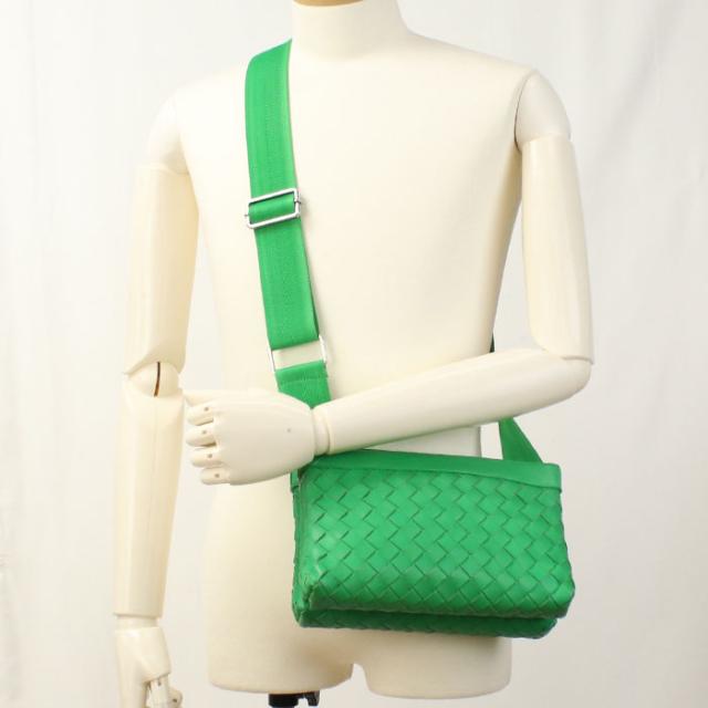 中古良品BOTTEGA VENETA ボッテガ・ヴェネタ 斜め掛け ショルダー