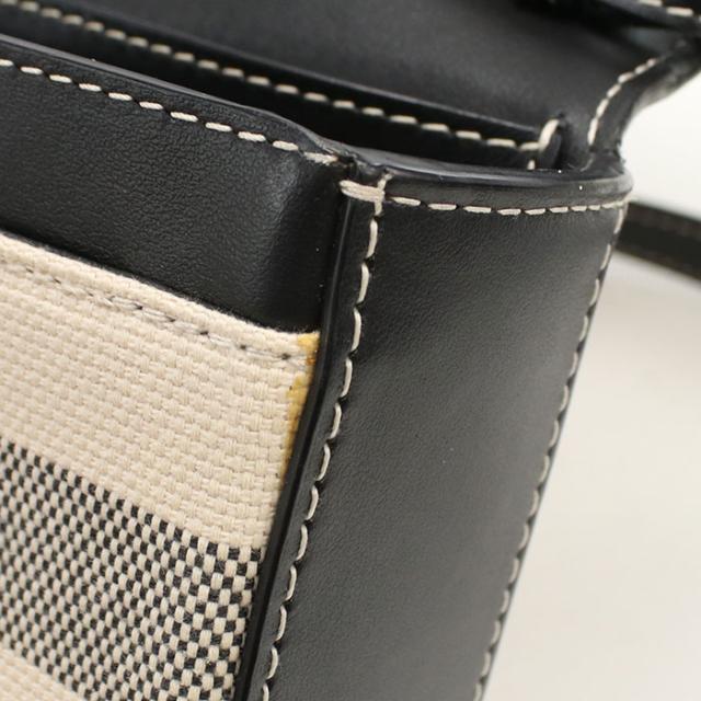 中古良品BURBERRY バーバリー 斜め掛け ショルダーバッグ ノバチェック レディース ベージュ