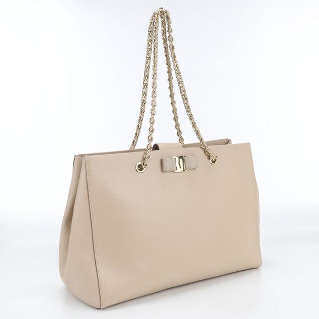 FERRAGAMO ベージュ トートバッグ フェラガモ トートバッグ レディース 
