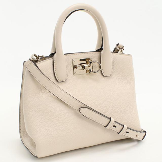 中古良品FERRAGAMO フェラガモ ハンドバッグ 21 H288 2WAY ガンチーニ レディース アイボリー