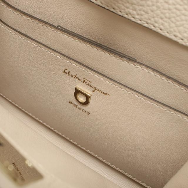 中古良品FERRAGAMO フェラガモ ハンドバッグ 21 H288 2WAY ガンチーニ レディース アイボリー_4