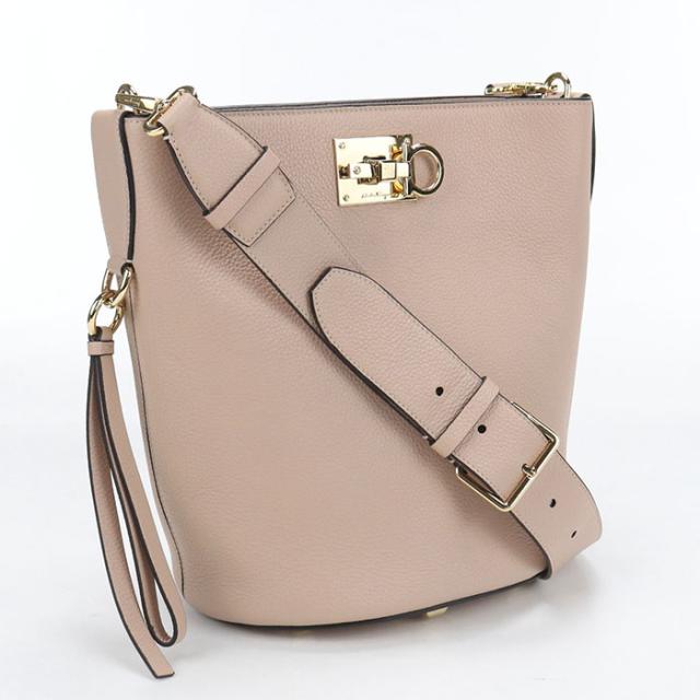 中古良品FERRAGAMO フェラガモ ショルダーバッグ 21 2892 ガンチーニ 