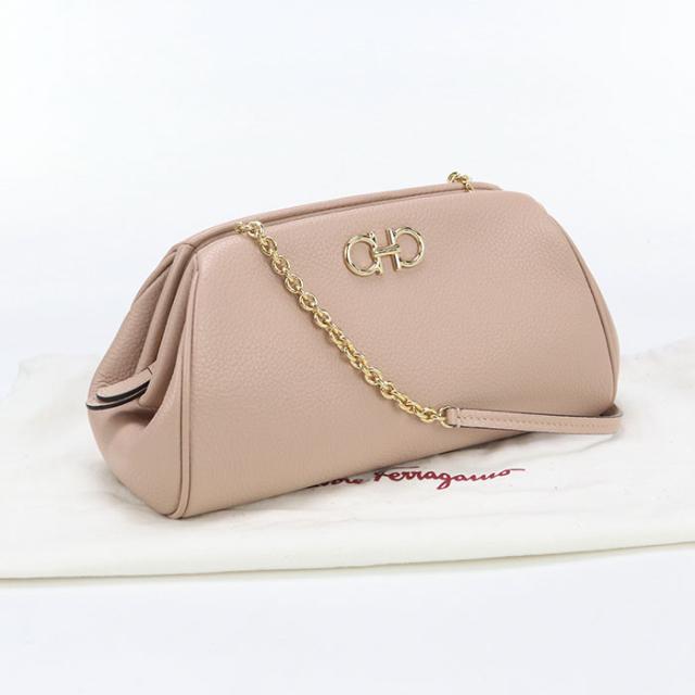フェラガモ　バック Amazon | [フェラガモ]バッグ ハンドバッグ ショルダーバッグ ヴァラ