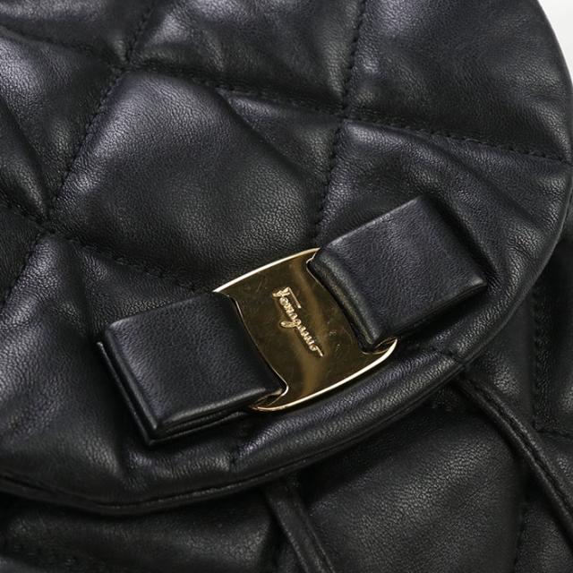 中古良品FERRAGAMO フェラガモ リュック 21 F734 バックパック ヴァラ