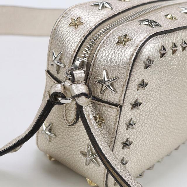 JIMMY CHOO(ジミーチュウ) ショルダーバッグ - 白×シルバー スタッズ