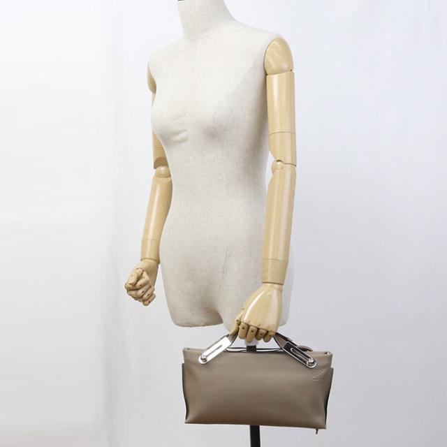 中古良品LOEWE ロエベ 斜め掛け ショルダーバッグ 32712KBS28 ミッシー 