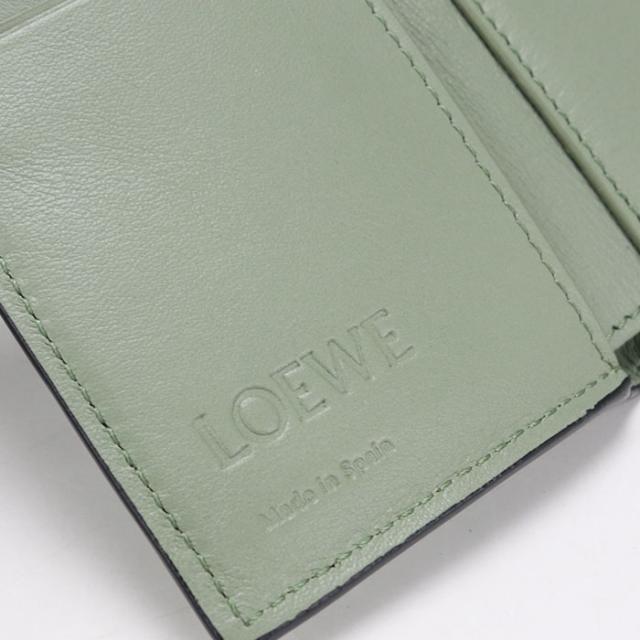 中古良品LOEWE ロエベ 三折財布 C821TR2X02 トライフォールド　ウォレット アナグラム レディース グリーン_3
