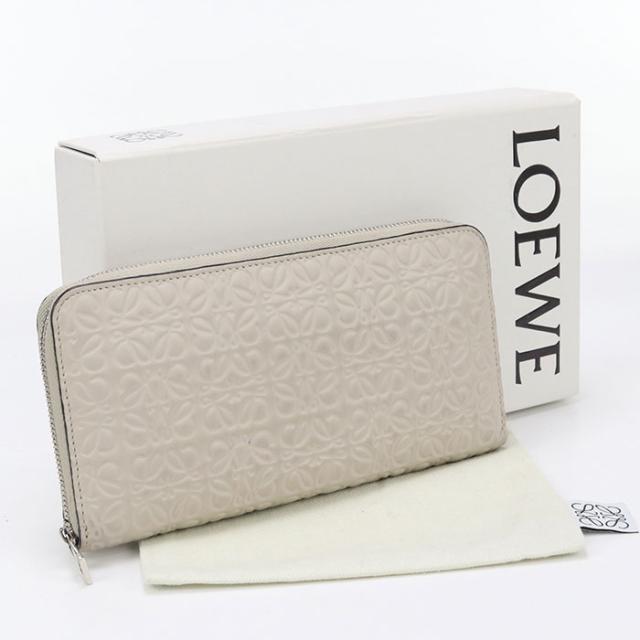 箱付き ロエベ 長財布 ラウンドジップ ベージュ シャイニーナパカーフ 箱付き ロエベ 長財布 ラウンドジップ ベージュ シャイニーナパカーフ