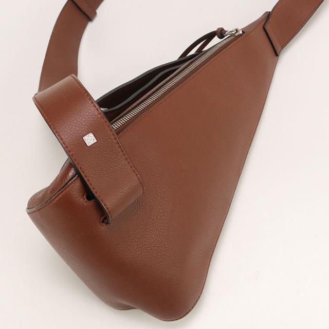 中古良品LOEWE ロエベ ボディバッグ B511A09X06 ボディバッグ アントン