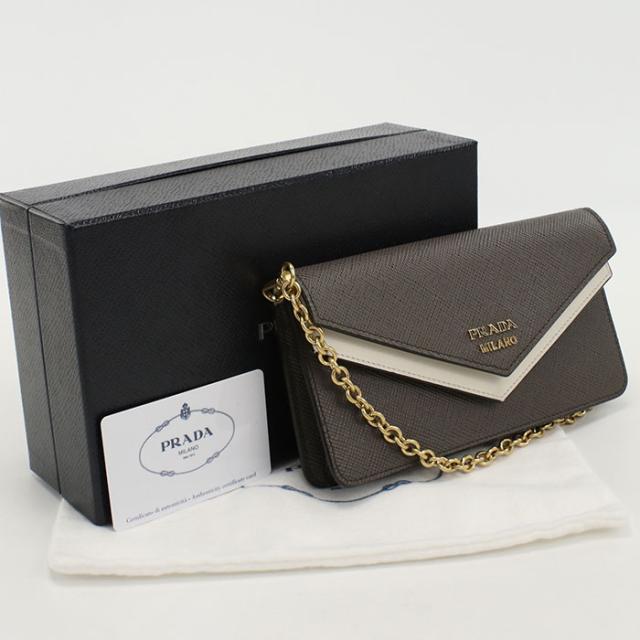 中古良品PRADA プラダ チェーンウォレット 1DH052 2DC3 F0R7X 中古良品PRADA プラダ チェーンウォレット 1DH052 2DC3 F0R7X