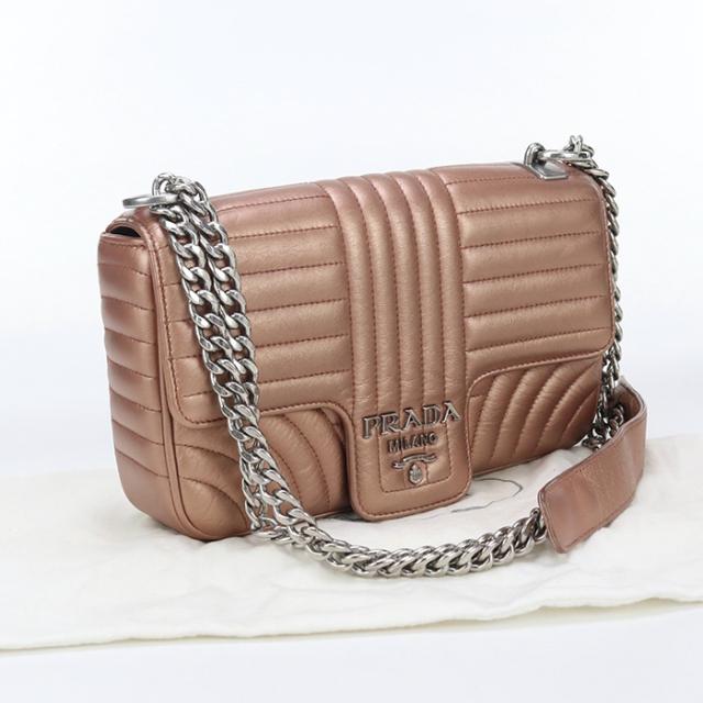 中古美品PRADA プラダ ショルダーバッグ 1BD108 チェーン 中古美品PRADA プラダ ショルダーバッグ 1BD108 チェーン