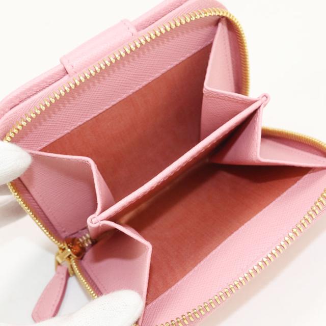 中古美品PRADA プラダ 二折財布 レディース ピンクの通販はau