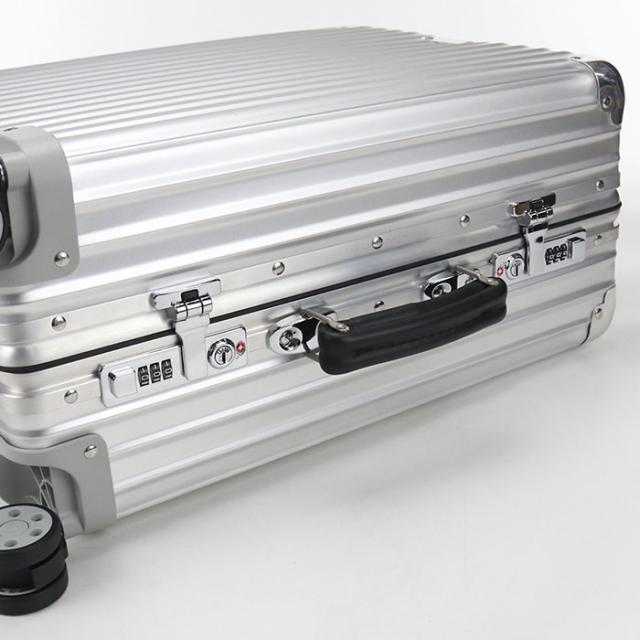中古良品RIMOWA リモワ キャリーケース 972.53 クラシック キャビン ユニセックス シルバー_3