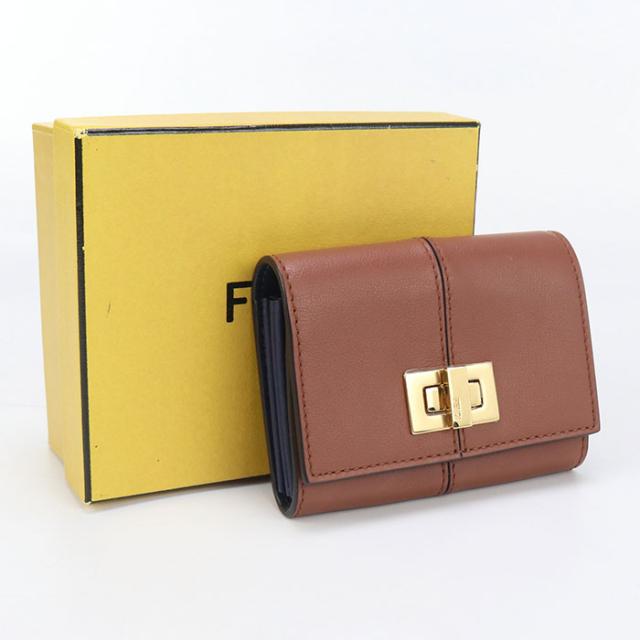 中古美品FENDI フェンディ 名刺入れ 8M0416 カードケース 中古美品FENDI フェンディ 名刺入れ 8M0416 カードケース