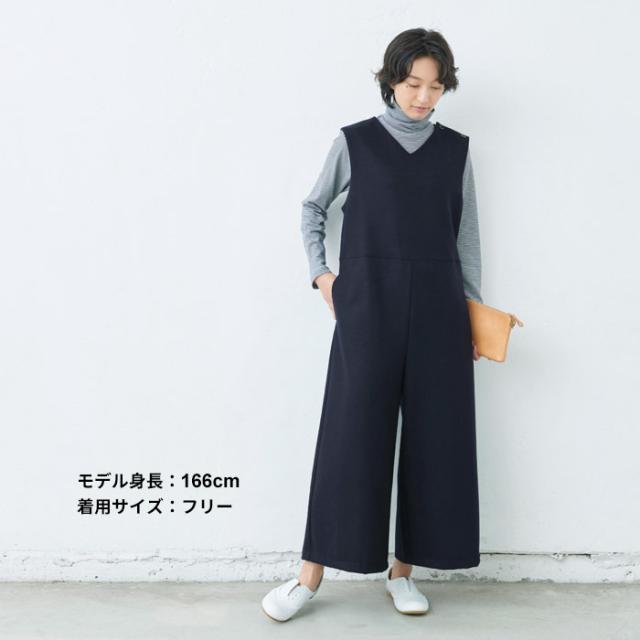 圧縮ウール100％ サロペット 日本製 / サロペ パンツ レディース 40代 50代 30代 女性 オールインワン オーバーオール 上品 きれいめ 大人 ラフ 紺 黒 つなぎ Vネック ワイド ウール 大きめ ゆったり ナチュラル 冬 秋 暖かい_10