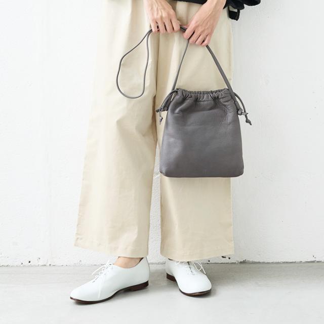 エスペラント esperanto 巾着ショルダーバッグ （ブラック） esperanto | エスペラント ［カウレザー］巾着BAG