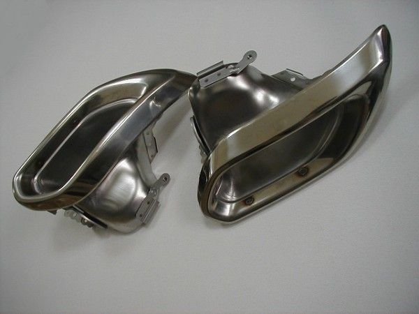 他車流用に レクサス純正 マフラーカッター左右 バンパーエクステンション レクサスｌｓ 40系中期の通販はau Pay マーケット カズネット7