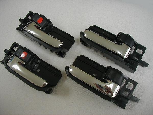 トヨタ純正　メッキインサイドドアハンドル [交換式インナードアノブ]　サクシード 50系の通販は