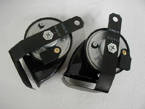 他車流用に レクサス純正 LX470純正ホーンHi&frasl;Loセット マークＸジオの